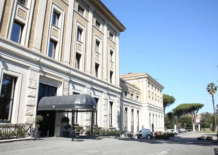 Otel Th - Carpegna Palace