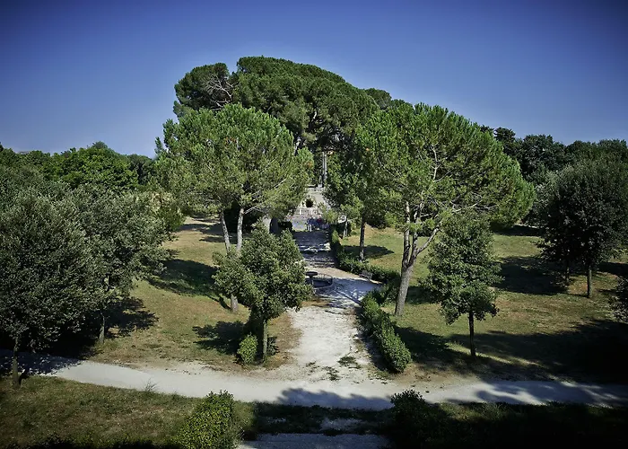 Th - Carpegna Palace 4* Rzym