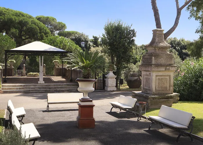 Th - Carpegna Palace 4* Rzym