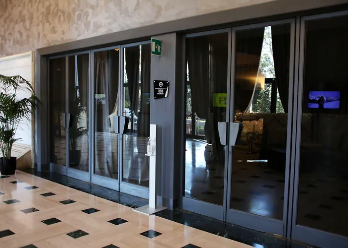 Hotel Th - Carpegna Palace Rzym