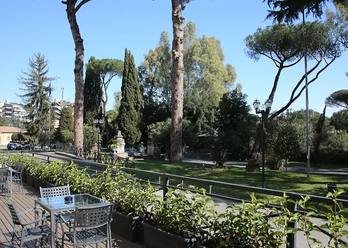 Th - Carpegna Palace Hotel
