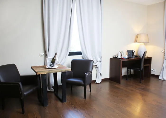 Th - Carpegna Palace Hotel