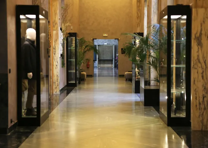 Th - Carpegna Palace 4*